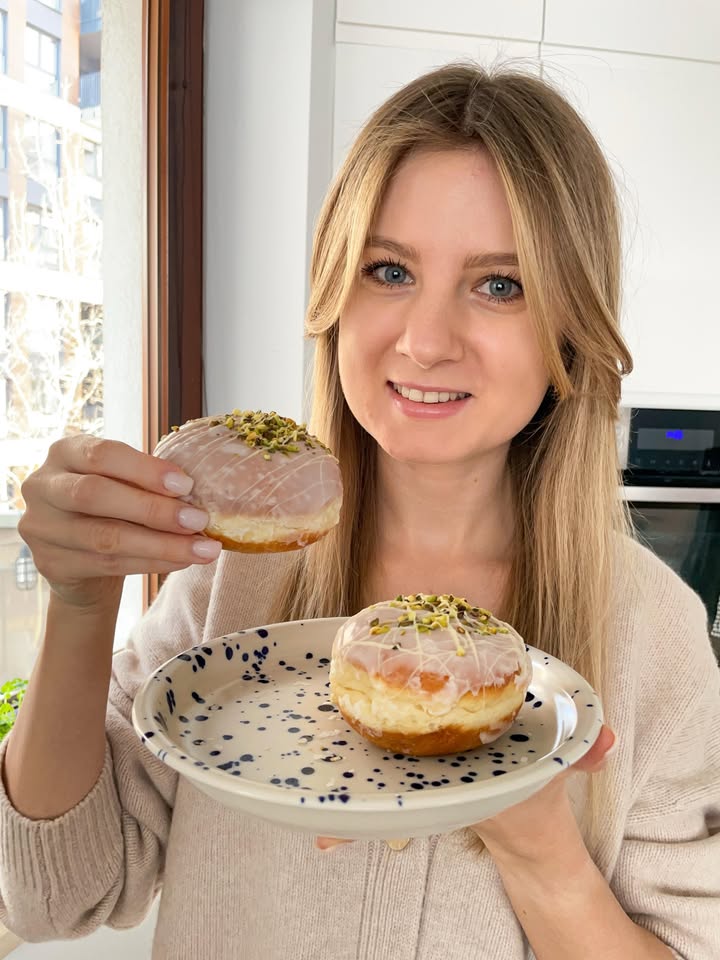 Tłusty Czwartek a zdrowa dieta – czy to da sie pogodzic? 🍩🧐