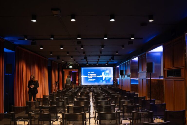 W ostatni poniedziałek 17 listopada, mieliśmy ogromną przyjemność uczestniczyć w kongresie „Z sensem o zdrowiu 2025” w Warszawie, podczas którego rozmawiano m.in. o prawach dziecka do zdrowia, wyzw… – Image 1